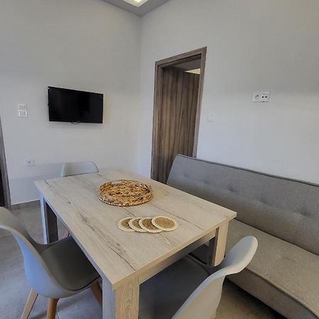 Evangelia'S Cozy House Ermoupoli Bagian luar foto