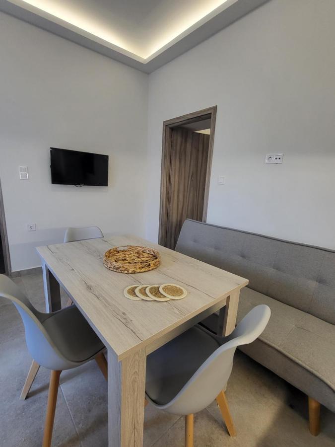 Evangelia'S Cozy House Ermoupoli Bagian luar foto